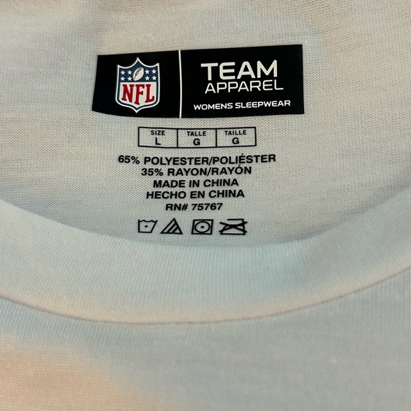 Kansas City Chiefs NWOT  Graphic T-Shirt - Picture 5 of 5